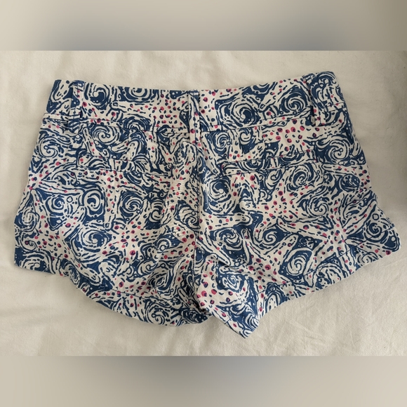 Lilly Pulitzer Walsh Shorts - Picture 2 of 3